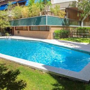 Studio in Madrid with shared pool enclosed garden and WiFi 