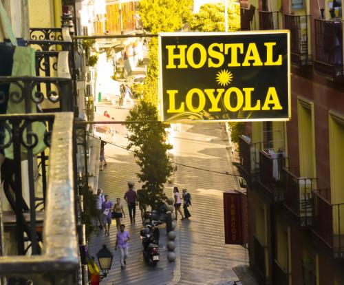 Hostal Loyola - main image