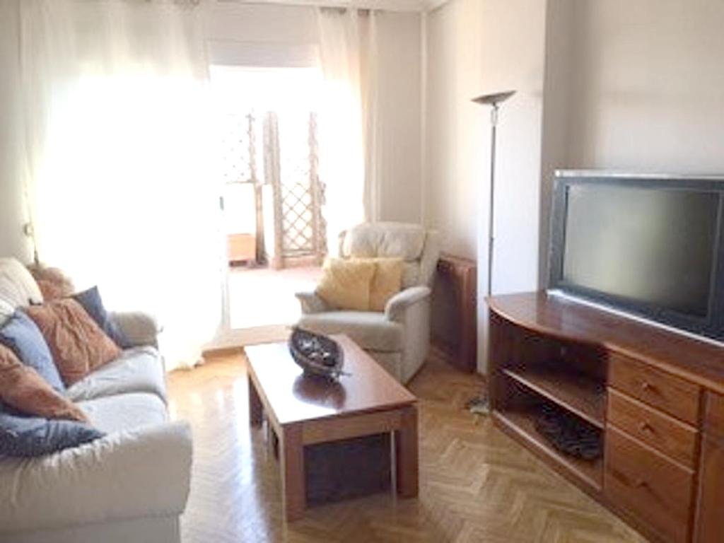 Apartment with 2 bedrooms in Madrid with wonderful city view and furnished terrace - main image