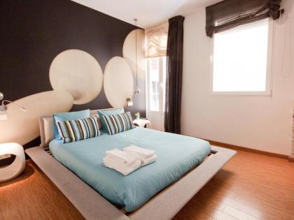 Gran apartamento de diseño @plazasanmiguel *lujo* - image 3