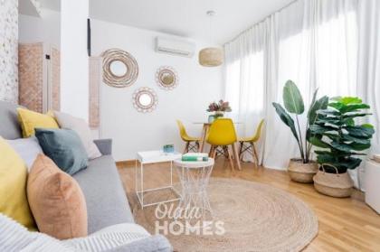 Olala Go Madrid Apartments - image 1