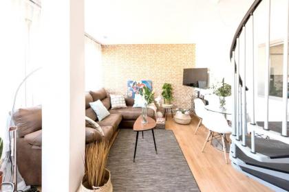Apartment with 2 bedrooms in Madrid with WiFi - image 10