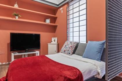Contemporary Apartment with One-Bedroom in Salamanca Madrid - image 1