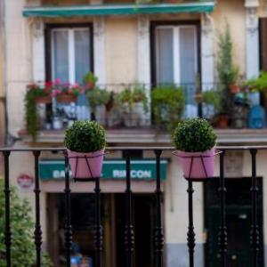 THC Hostal Latina
