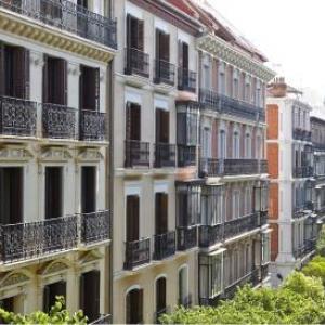 60 Balconies Recoletos