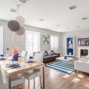 Serrano Excellent by Presidence Rentals