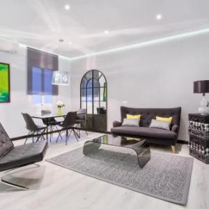 Serrano Comfort by Presidence Rentals