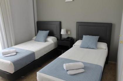Hotel Barajas Plaza - image 10