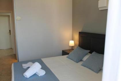 Hotel Barajas Plaza - image 14