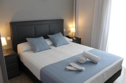 Hotel Barajas Plaza - image 15