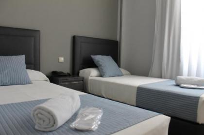 Hotel Barajas Plaza - image 5