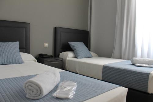 Hotel Barajas Plaza - image 5