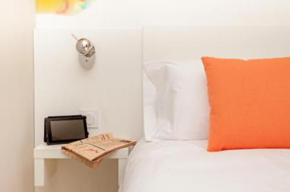 Blume Cruz Suites - image 13