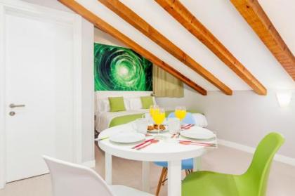 Blume Cruz Suites - image 15