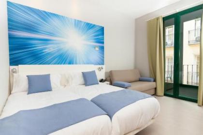 Blume Cruz Suites - image 2
