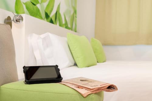 Blume Cruz Suites - image 7