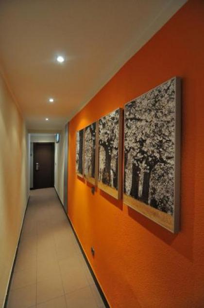 Hostal Ballesta - image 11