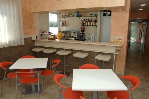 Hostal Los Coronales - image 4