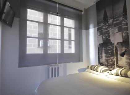 Woohoo Hostal Madrid - image 17