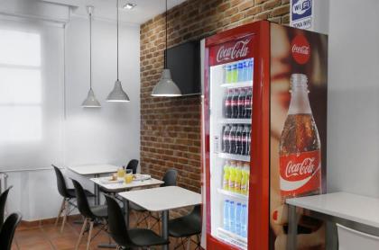 Woohoo Hostal Madrid - image 5