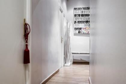 THC Gran Via Hostel - image 2