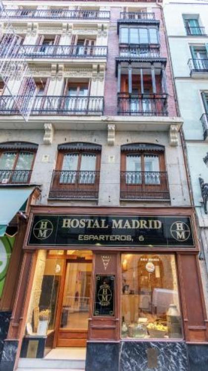 Hostal Madrid - image 8