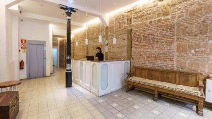 Hostal Madrid - image 9