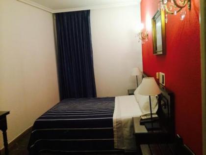 Hostal Sonsoles Madrid-Centro - image 20