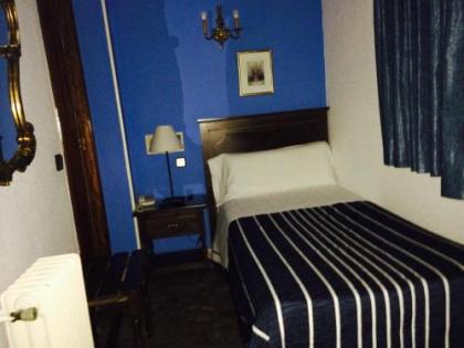 Hostal Sonsoles Madrid-Centro - image 3