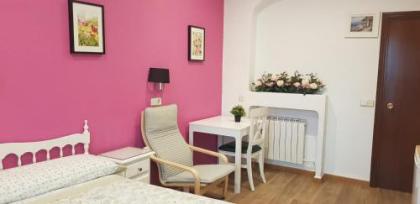 Hostal Los Alpes - image 5