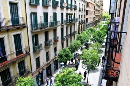 Hostal Los Alpes - image 8