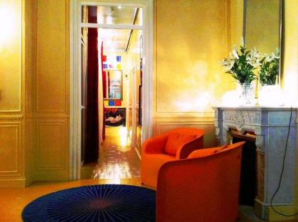 Hostal La Fontana - image 16