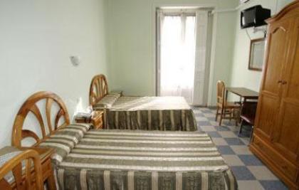Hostal Continental - image 15