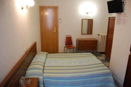 Hostal Continental - image 20