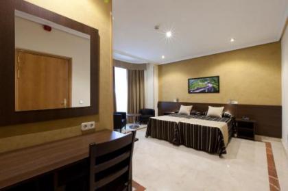Hotel Mediodia - image 19