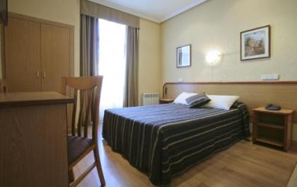 Hotel Mediodia - image 8