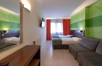 Apart-Hotel Serrano Recoletos - image 12