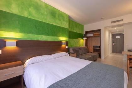 Apart-Hotel Serrano Recoletos - image 16