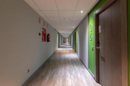 Apart-Hotel Serrano Recoletos - image 18