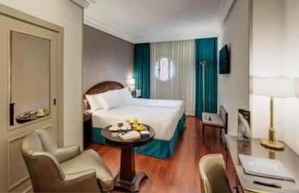 Gran Hotel Sercotel Conde Duque - image 10