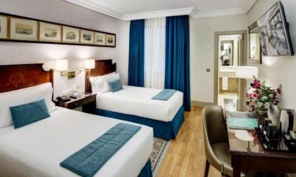 Gran Hotel Sercotel Conde Duque - image 5