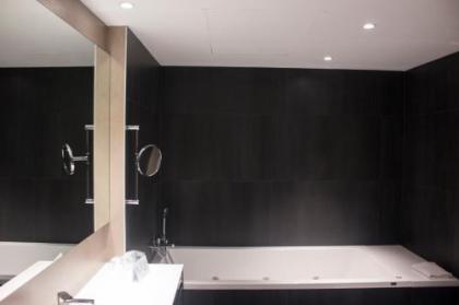 Mercure Madrid Centro - image 13