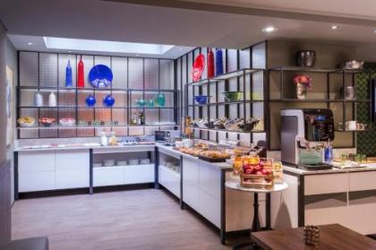 Mercure Madrid Centro - image 3