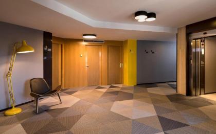 Rafaelhoteles Atocha - image 11