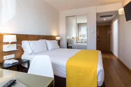 Rafaelhoteles Atocha - image 15