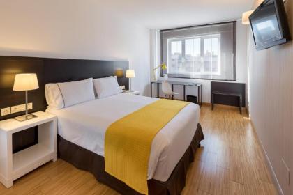 Rafaelhoteles Atocha - image 19