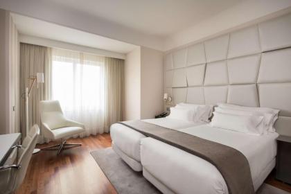 Nh Collection Madrid Colon - image 9