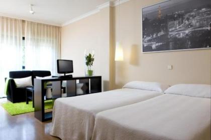 Apartamentos TH La Florida - image 1