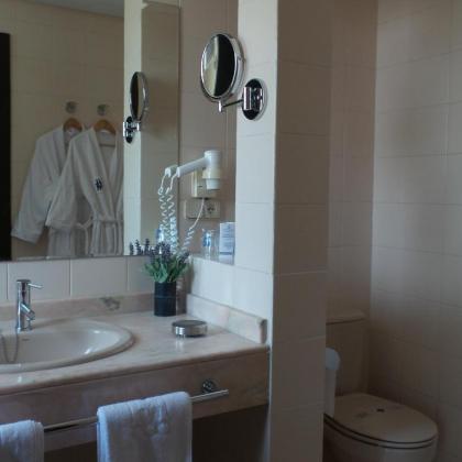 Moderno - image 17