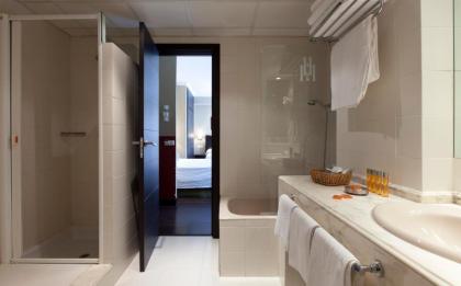 Moderno - image 3
